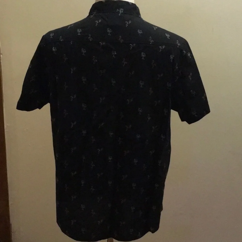Rebel Star Graphic Flamingo and Palm Tree Casual Button Down Shirt (size XL)